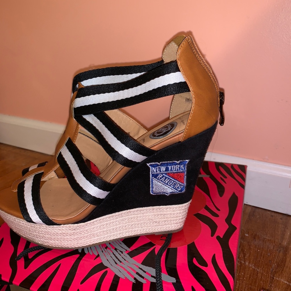 NEW YORK RANGERS (NHL) wedges. Never worn!